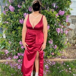 Elegant Red Satin Evening Dress